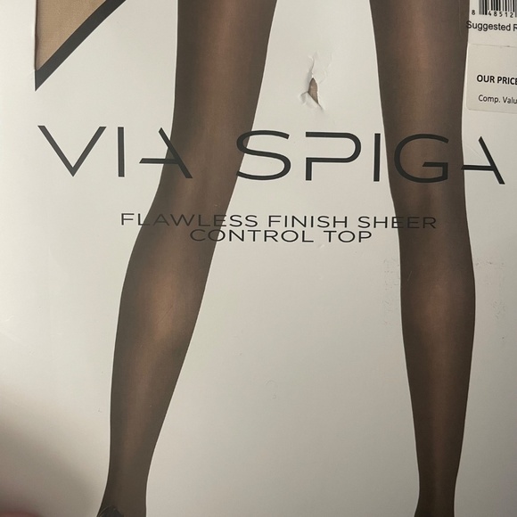 Via Spiga Nude #VH7134 Flawless Finish Sheer Control top sz D Neutral Balletcore - Picture 8 of 8